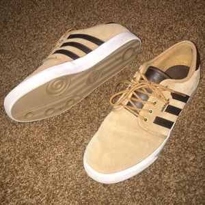 Adidas mens seeley brown suede skate shoes